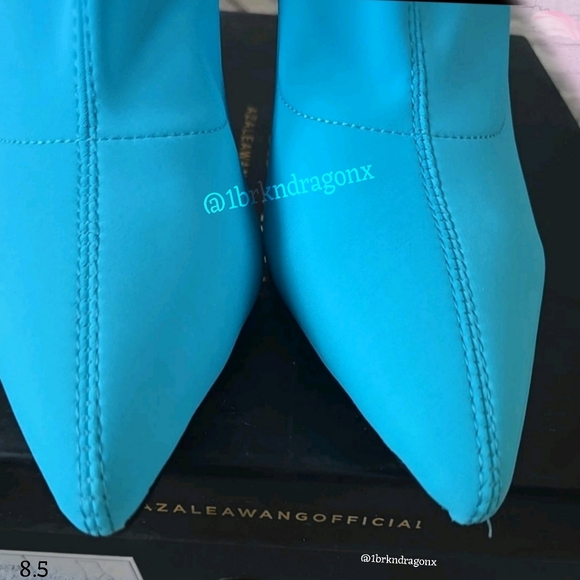 azalea wang brand new vintqge teal booties nwt boot block heel pointed toe